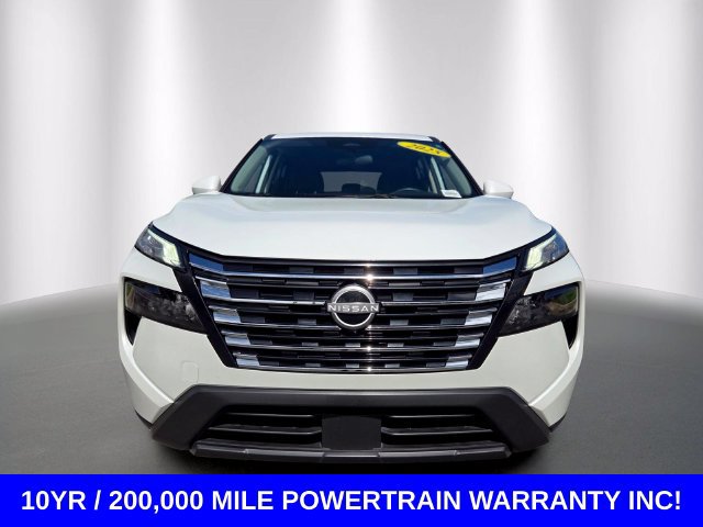 Used 2025 Nissan Rogue SV AWD/4WD image 8