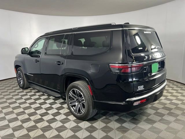 Used 2023 Jeep Wagoneer Series II w/ HD Trailer Tow Package image 9