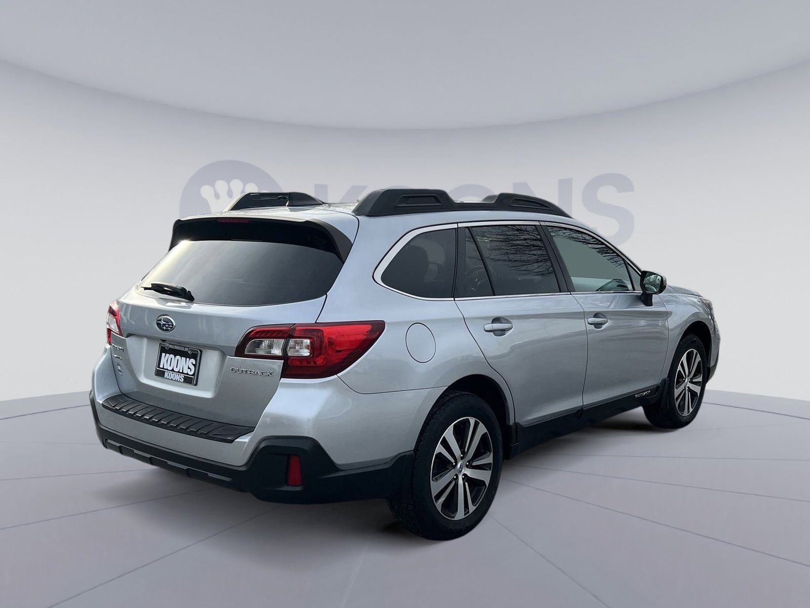 Used 2018 Subaru Outback 2.5i Limited w/ Popular Package #2 image 7