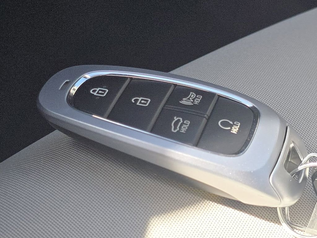 Used 2023 Hyundai Sonata SEL w/ Winter Weather Package FWD image 35