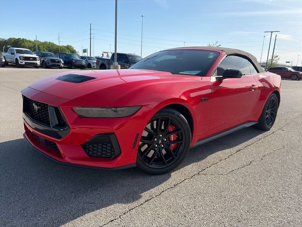 Used 2024 Ford Mustang GT Premium RWD image 3