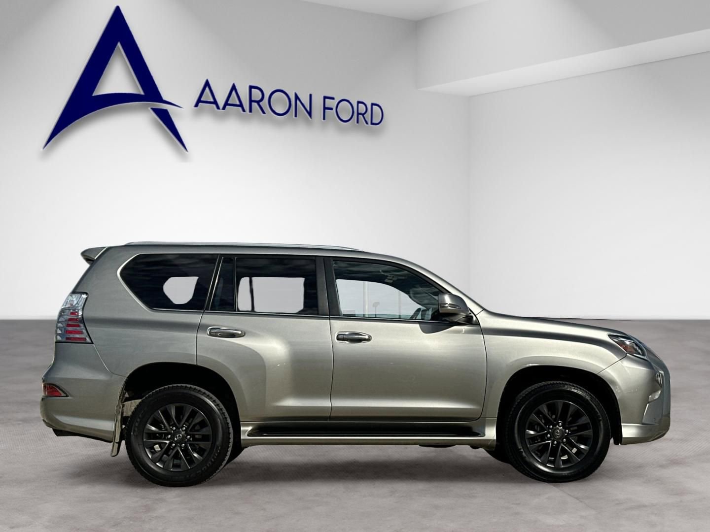 Used 2023 Lexus GX 460 Premium w/ Premium Package image 6