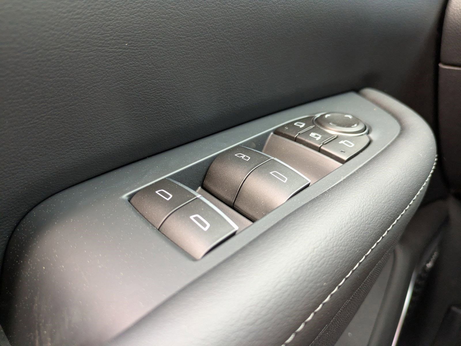 New 2026 Buick Enclave Sport Touring w/ Power Package image 29