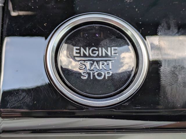 New 2025 Lincoln Navigator Reserve w/ Jet Appearance Package AWD/4WD image 28