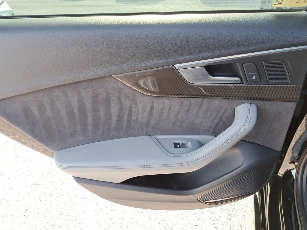 Used 2018 Audi S4 Premium Plus w/ Navigation Package image 7