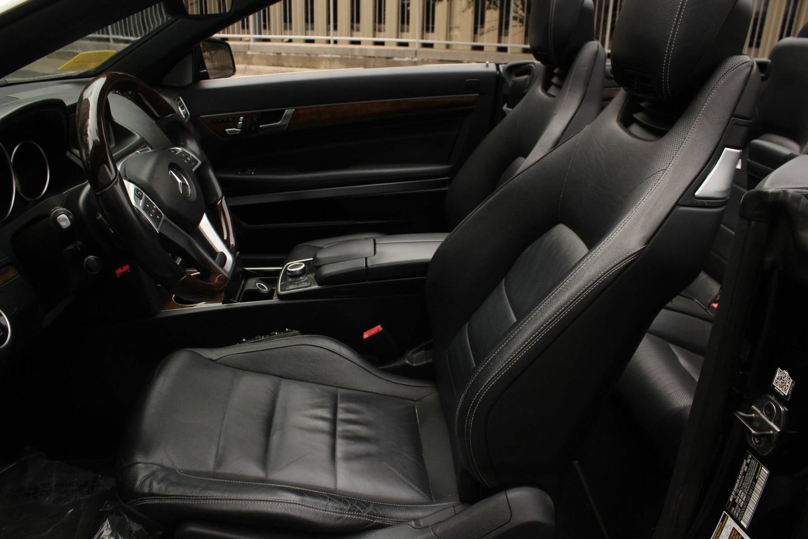 Used 2016 Mercedes-Benz E 400 Cabriolet image 15