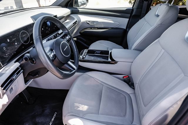 Certified 2025 Hyundai Tucson Limited FWD image 18