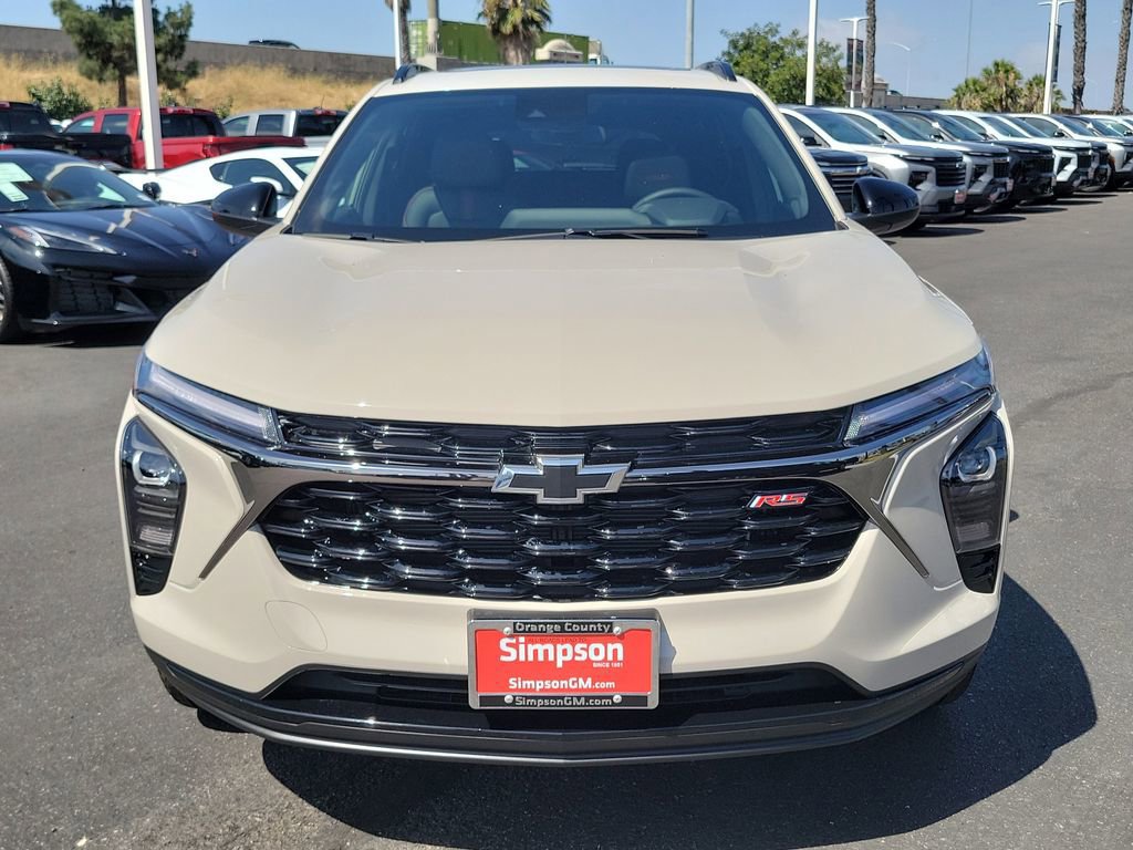 New 2026 Chevrolet Trax RS w/ Sunroof Package FWD image 24