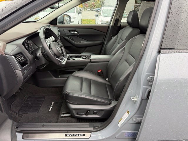 Certified 2023 Nissan Rogue SL w/ SL Premium Package AWD/4WD image 18