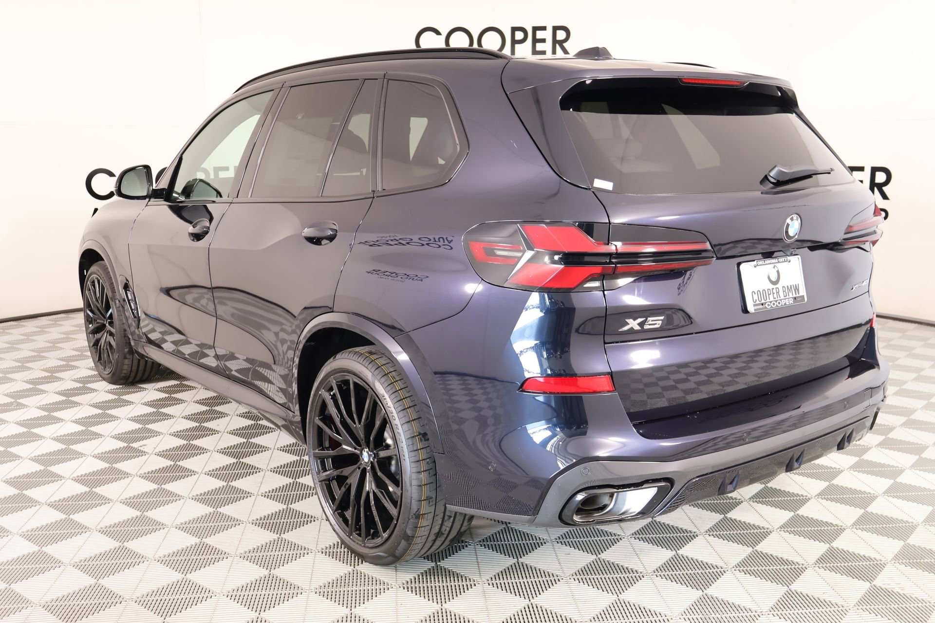 New 2026 BMW X5 xDrive40i AWD/4WD image 24