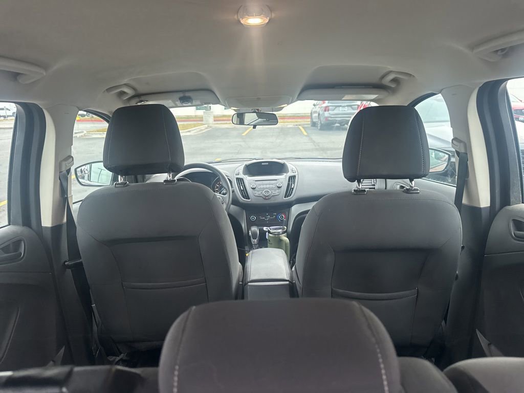 Used 2017 Ford Escape S FWD image 9