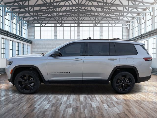 Used 2023 Jeep Grand Cherokee L Laredo image 7
