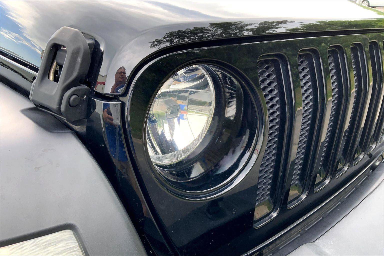 Used 2021 Jeep Wrangler Unlimited Sport AWD/4WD image 25
