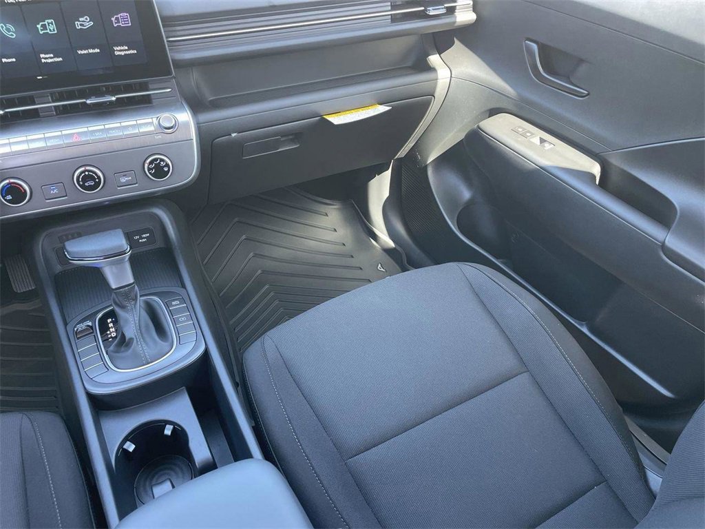 New 2026 Hyundai Kona SE image 15