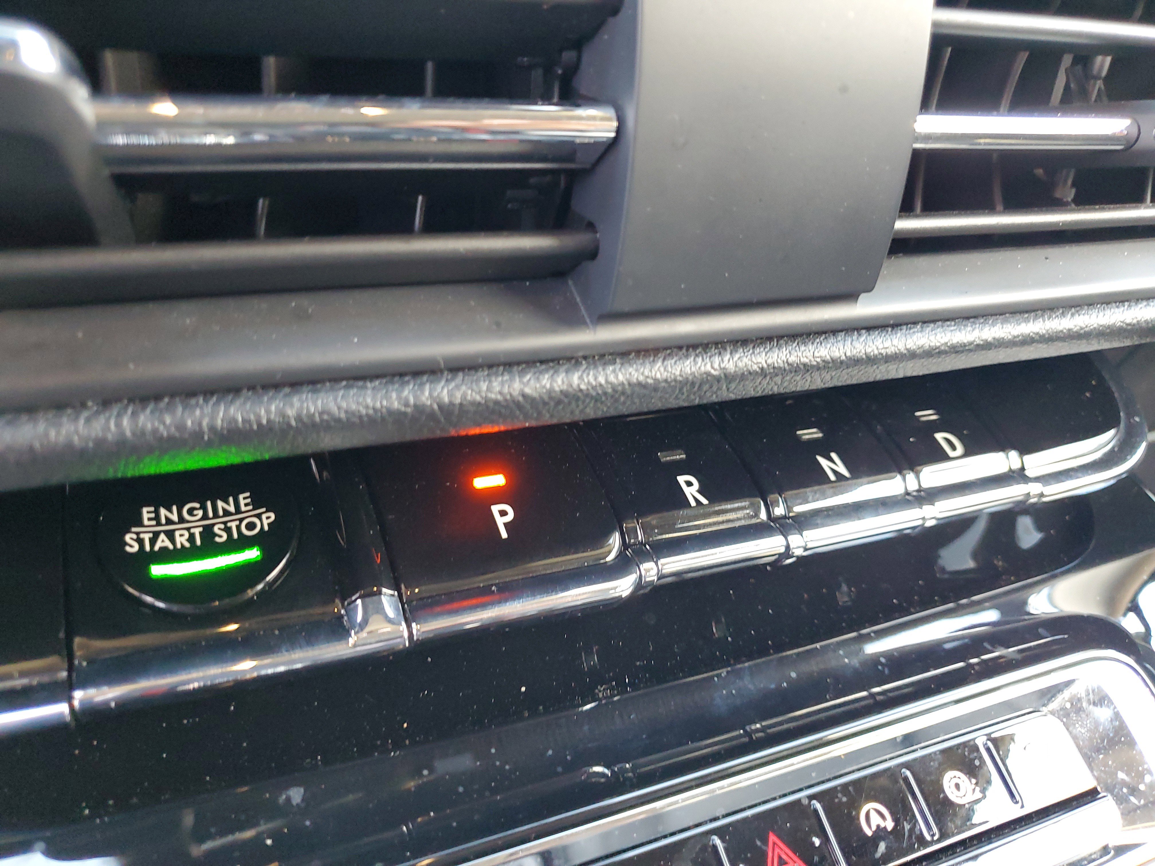 Certified 2024 Lincoln Corsair FWD image 16