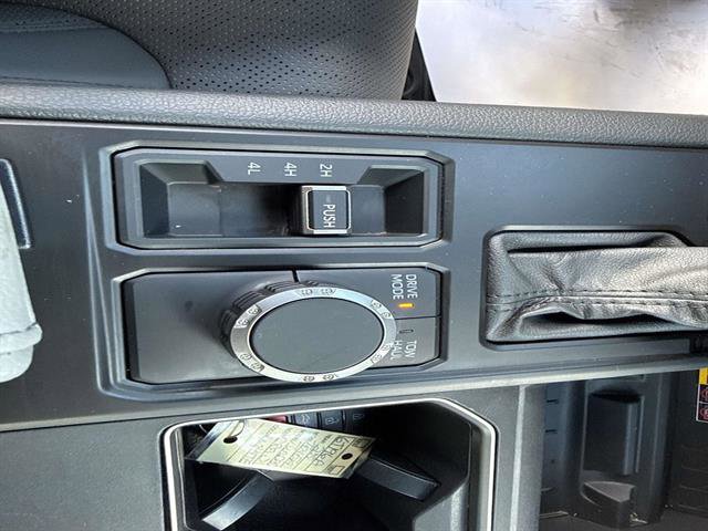 Used 2025 Toyota Tundra Limited w/ Power Package image 27