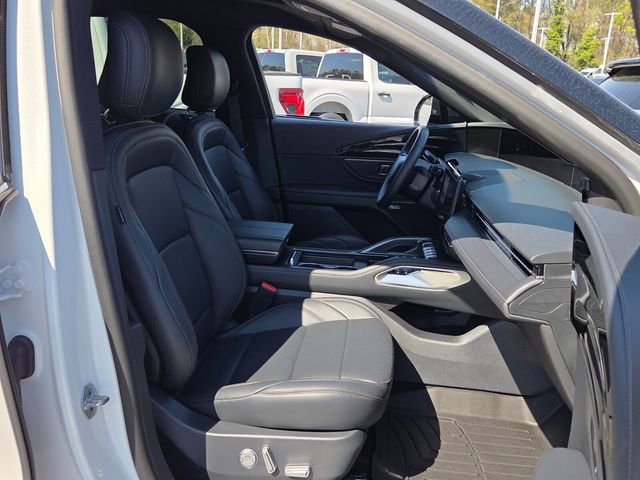 Used 2024 Lincoln Nautilus Premier w/ Equipment Group 102A image 16