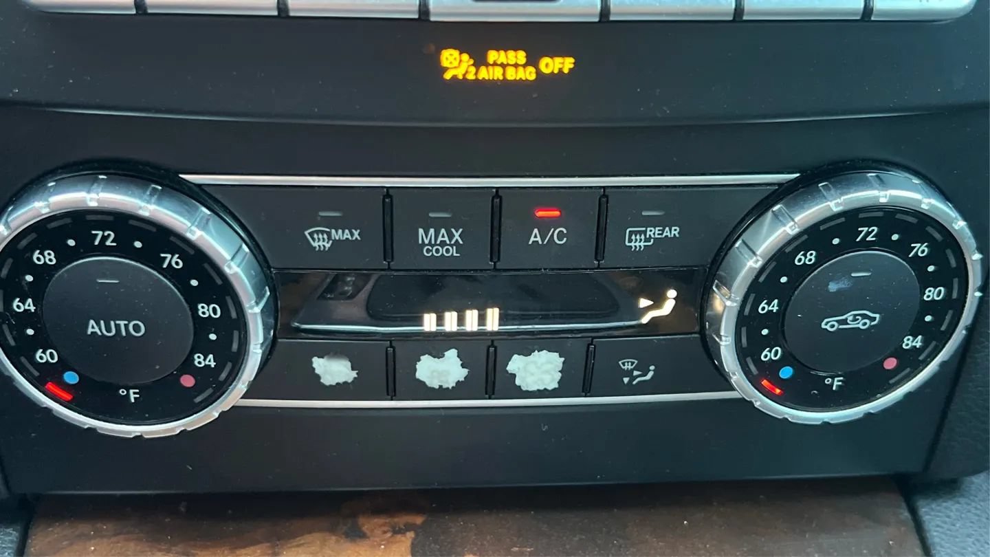 Used 2013 Mercedes-Benz C 250 Sedan image 39