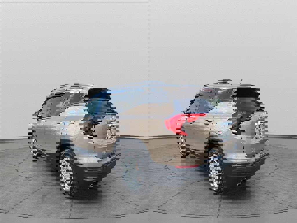 Used 2018 GMC Terrain SLE w/ Driver Convenience Package image 7