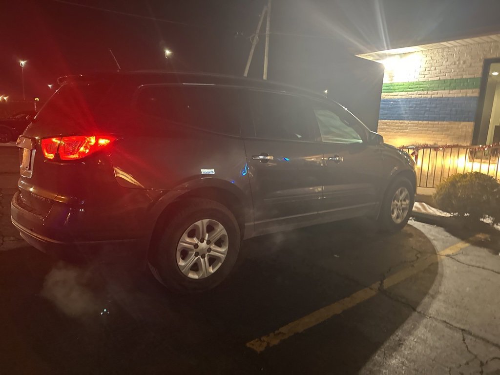 Used 2016 Chevrolet Traverse LS image 6