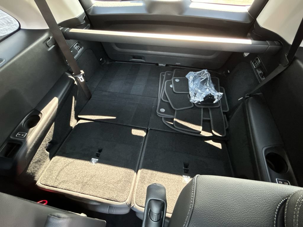 New 2026 Mercedes-Benz GLS 450 4MATIC image 27
