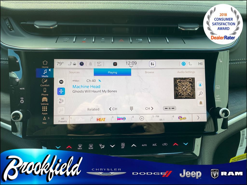 New 2026 Jeep Grand Cherokee Altitude image 20