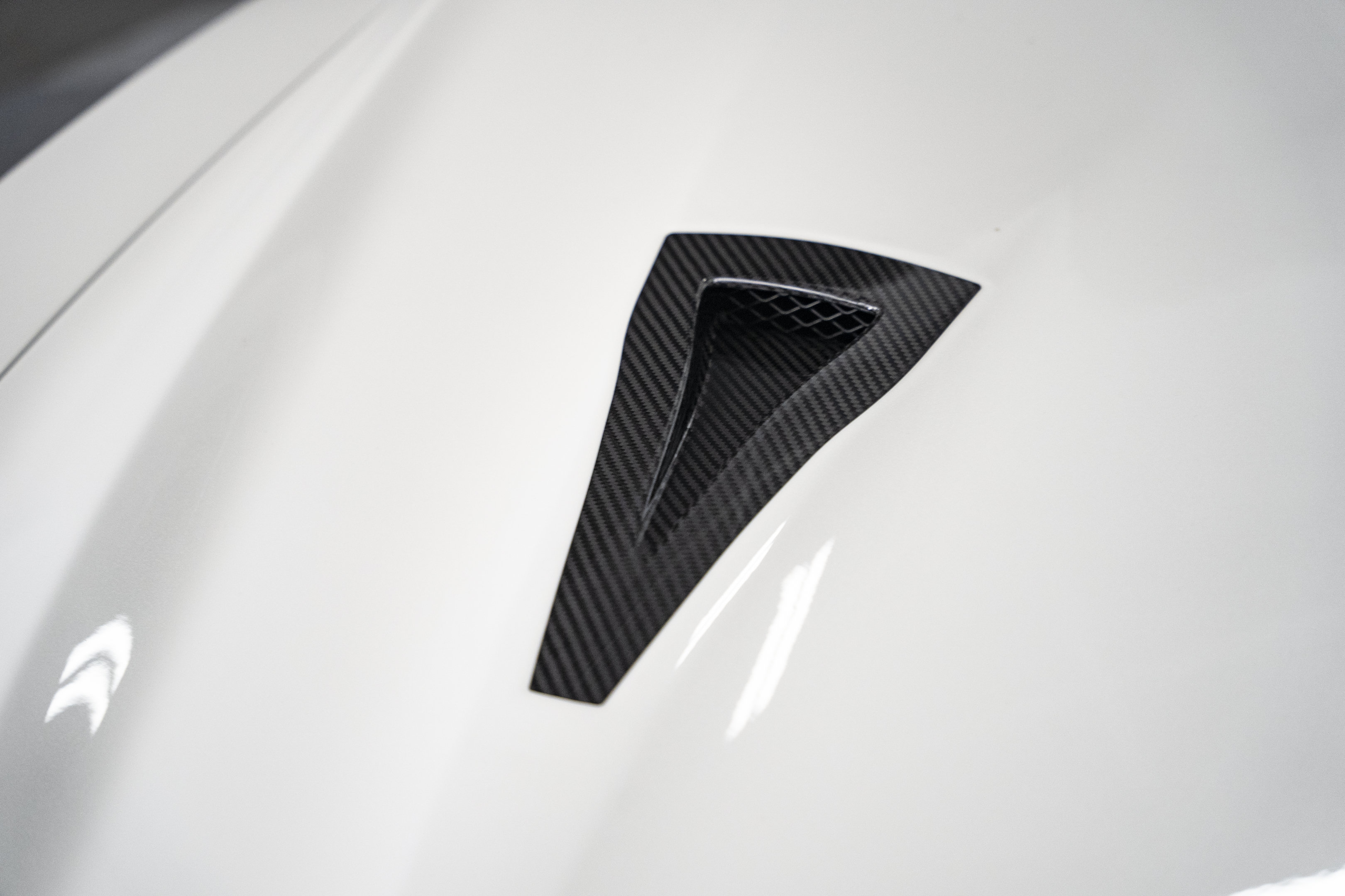 Used 2024 Nissan GT-R NISMO w/ Floor Mat Package AWD/4WD image 27