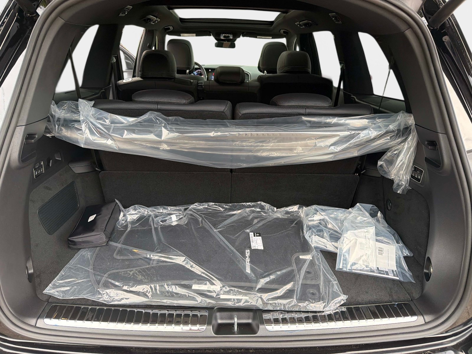 New 2026 Mercedes-Benz GLS 580 4MATIC image 11