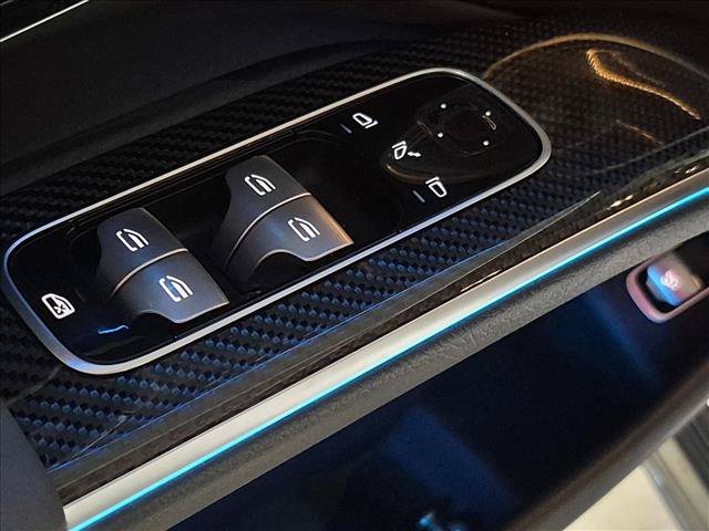 Used 2022 Mercedes-Benz EQS AMG 4MATIC image 12