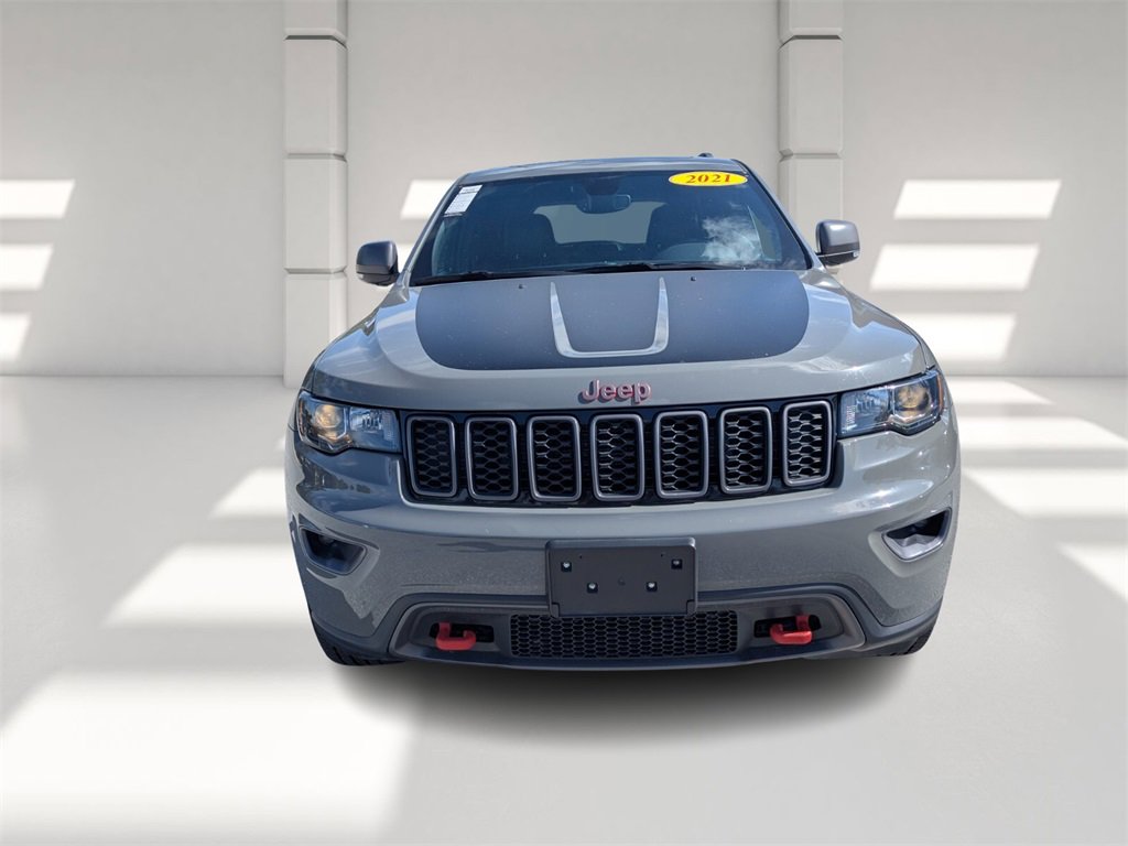 Used 2021 Jeep Grand Cherokee Trailhawk image 2