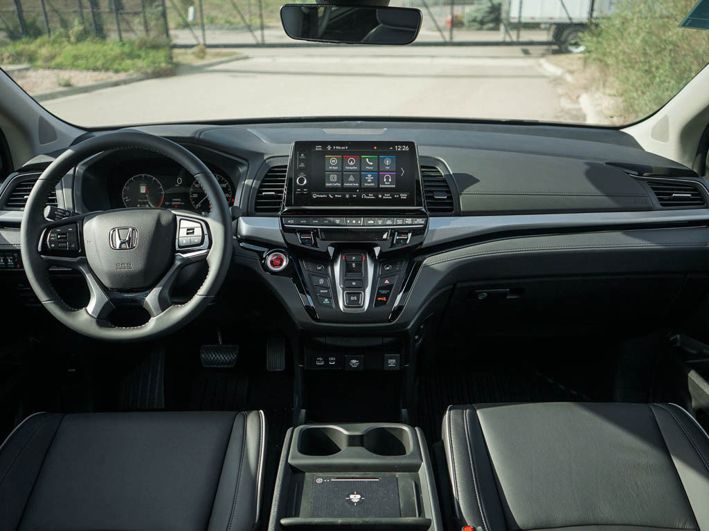 New 2026 Honda Odyssey Touring image 15