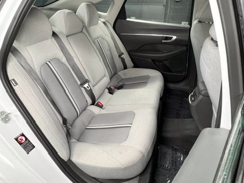 Used 2021 Hyundai Sonata SEL w/ Convenience Package FWD image 19