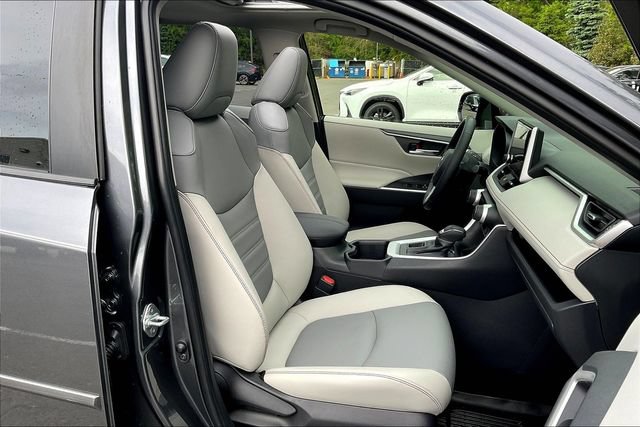 Used 2024 Toyota RAV4 XLE Premium w/ Weather Package AWD/4WD image 29