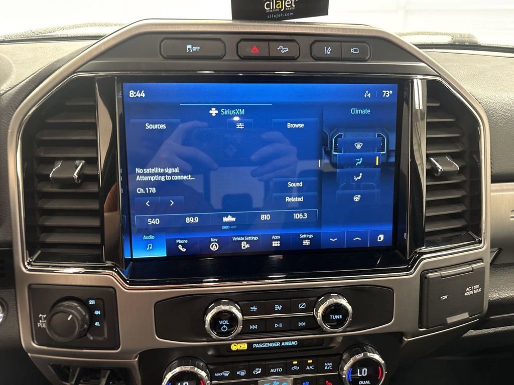 Used 2022 Ford F250 Platinum w/ FX4 Off-Road Package AWD/4WD image 13