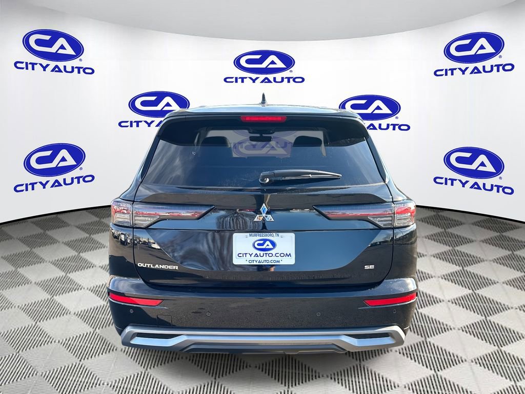 New 2026 Mitsubishi Outlander SE FWD image 4