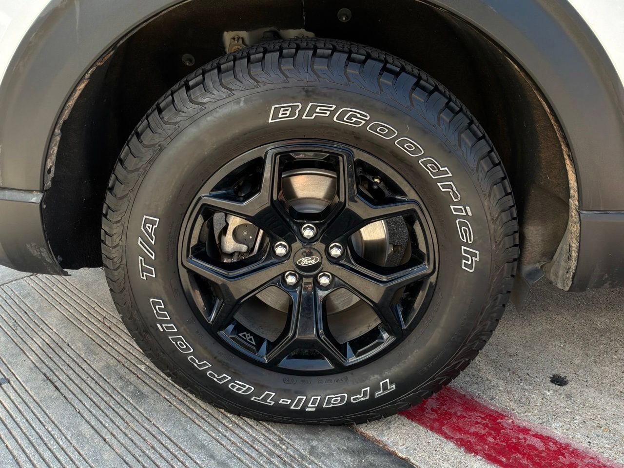 Used 2022 Ford Explorer Timberline AWD/4WD image 9