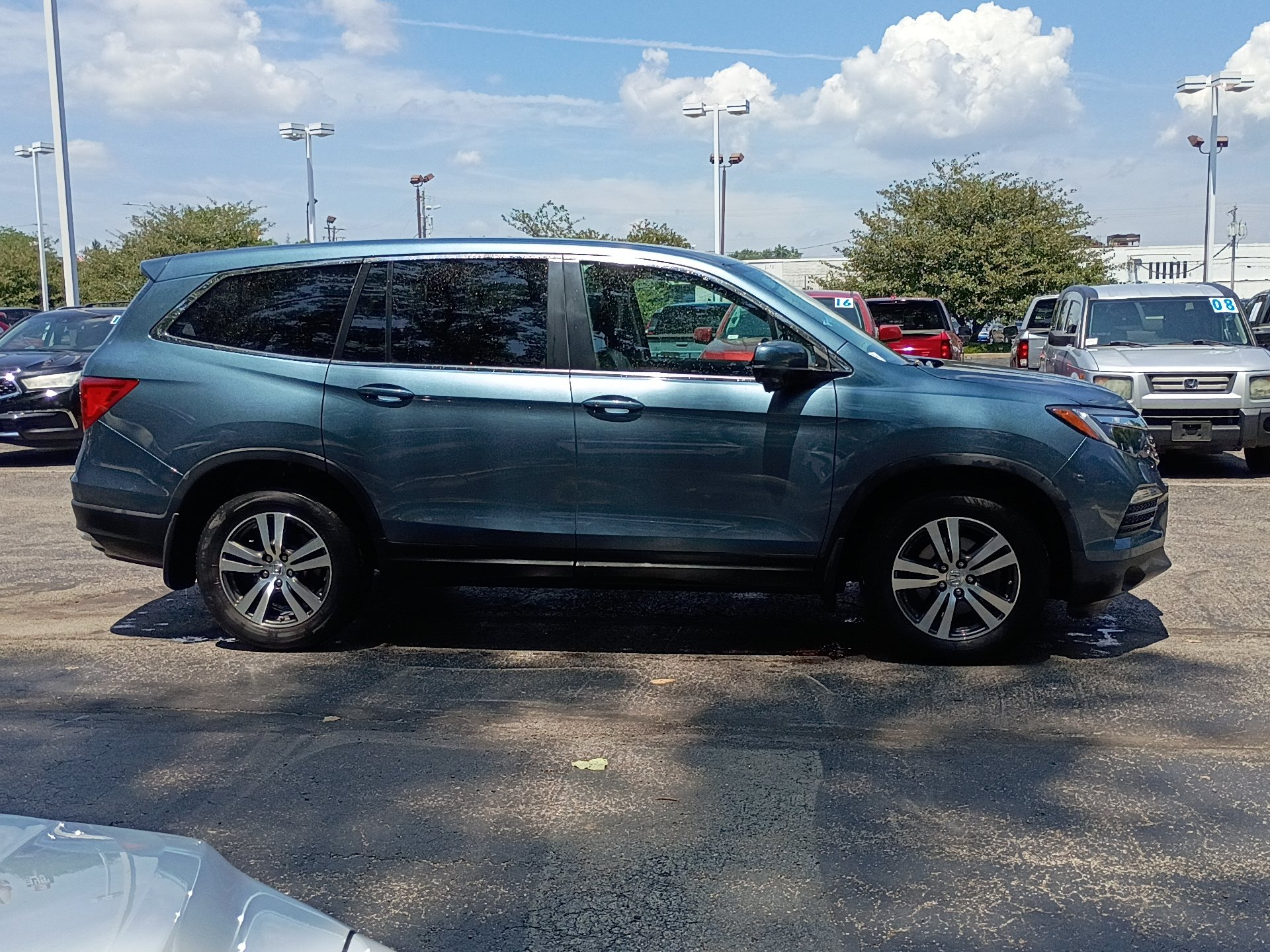 Used 2018 Honda Pilot EX-L image 2
