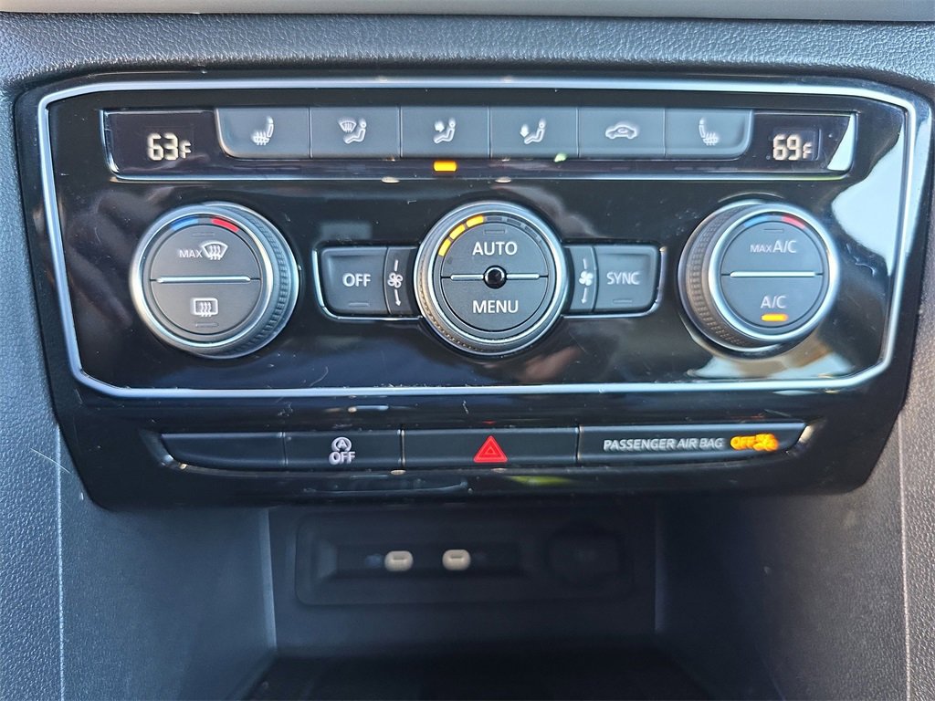 Used 2023 Volkswagen Atlas Cross Sport SE w/ Black Wheel Package image 17