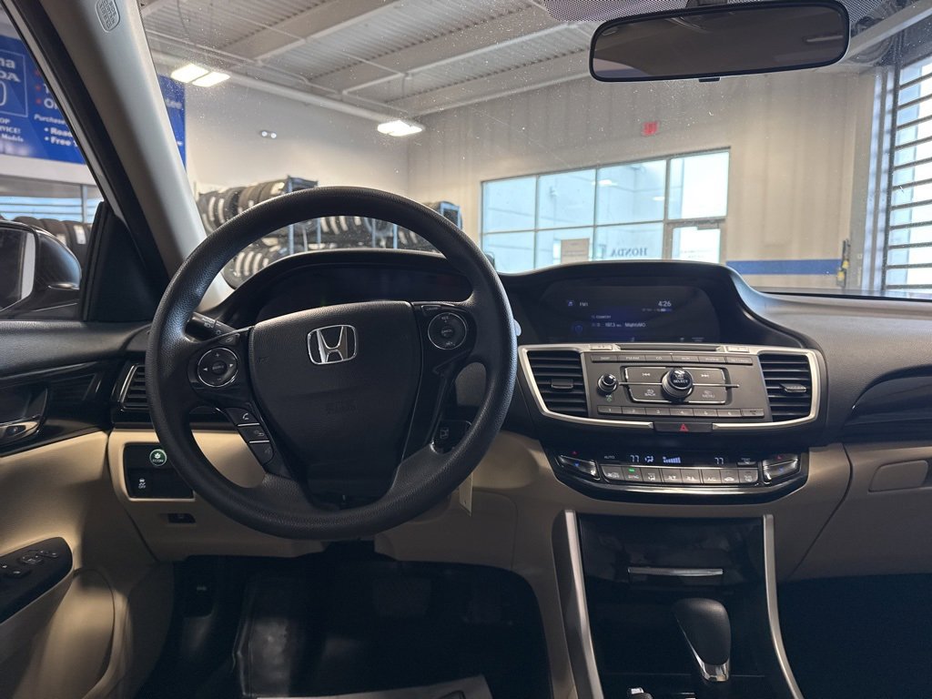 Used 2017 Honda Accord LX image 10