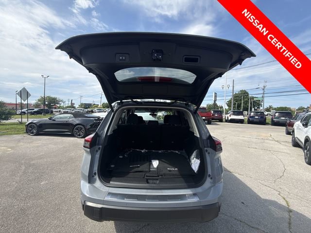 Certified 2026 Nissan Rogue SV AWD/4WD image 22