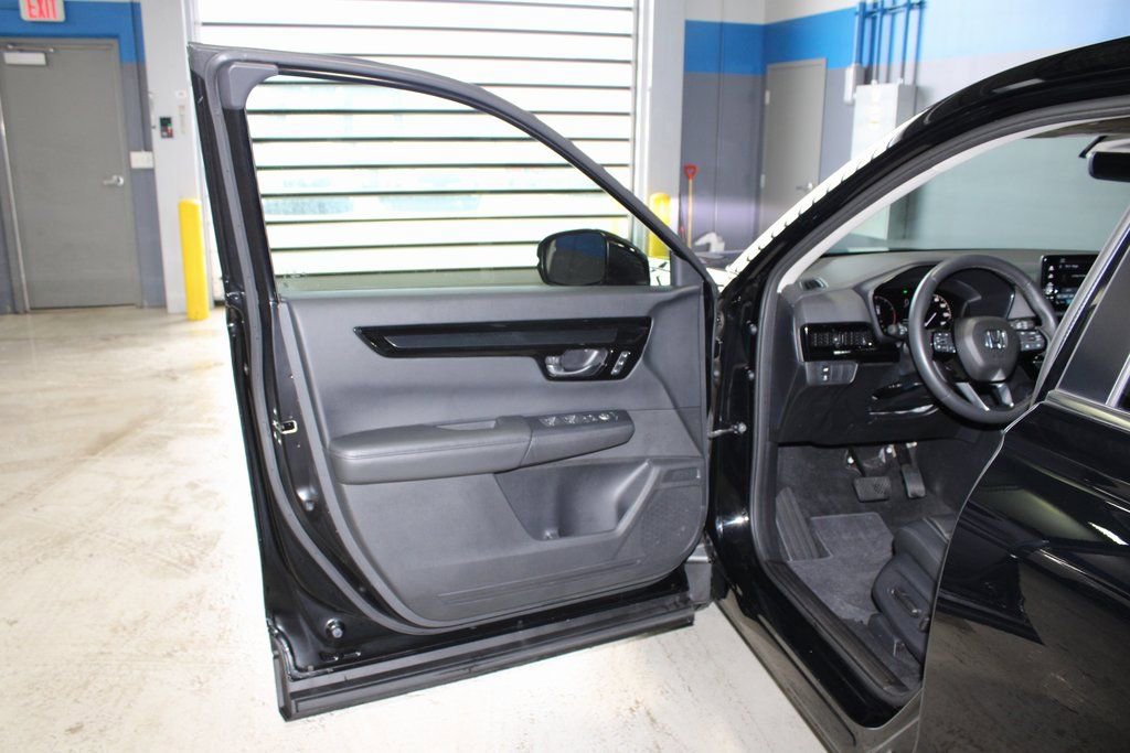Used 2024 Honda CR-V EX-L image 7