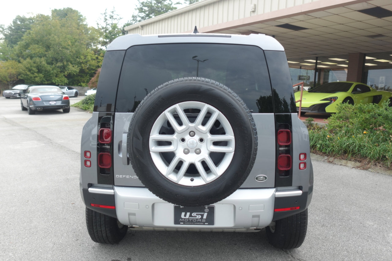 Used 2023 Land Rover Defender 90 S image 3