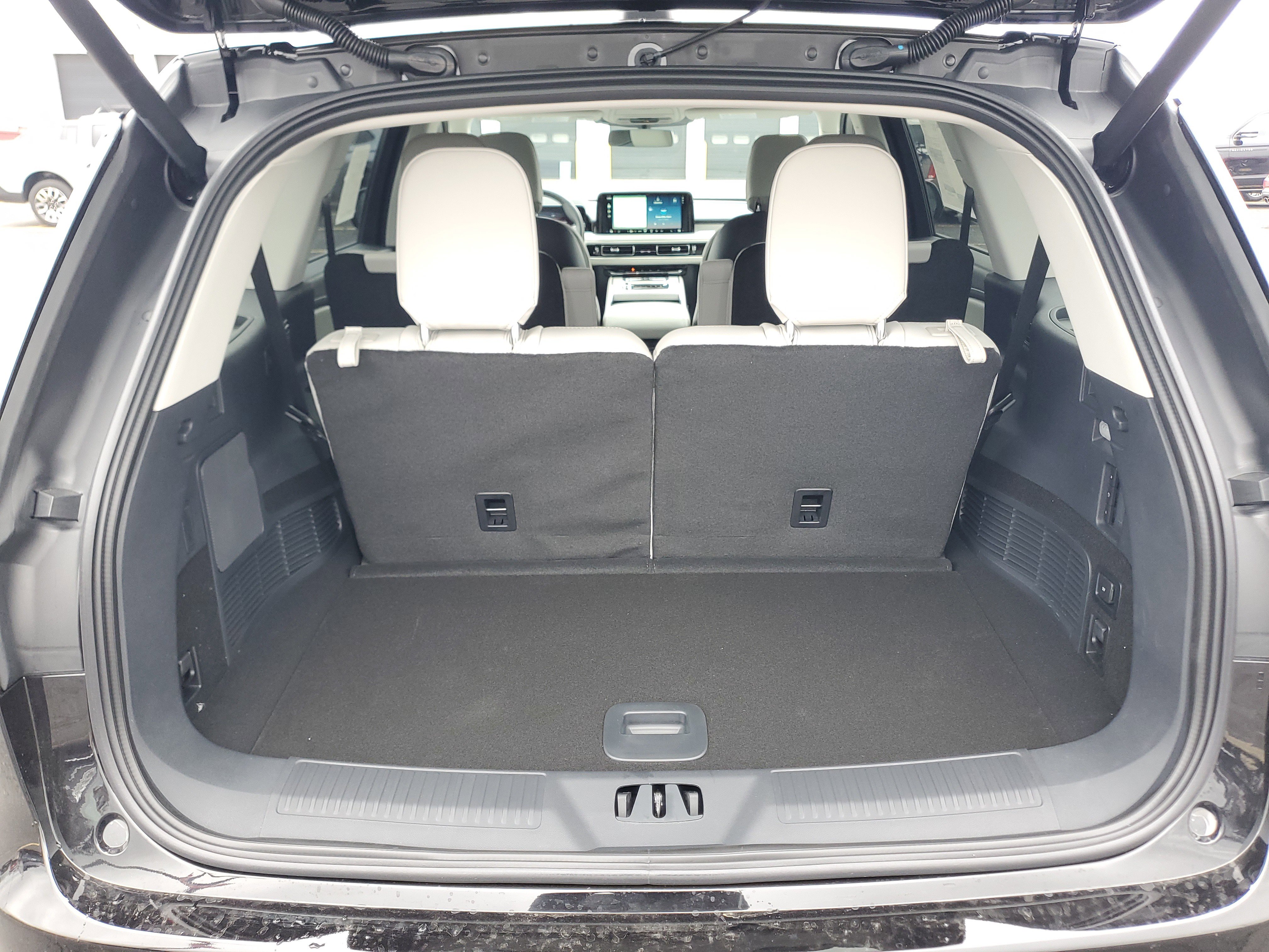 New 2026 Lincoln Aviator Reserve image 26