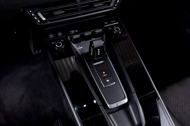 Used 2022 Porsche 911 Carrera GTS w/ Premium Package image 38