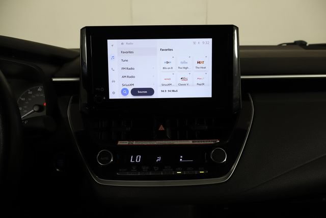 Used 2025 Toyota Corolla LE w/ Convenience Package FWD image 22
