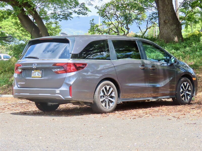 Used 2026 Honda Odyssey EX-L image 6