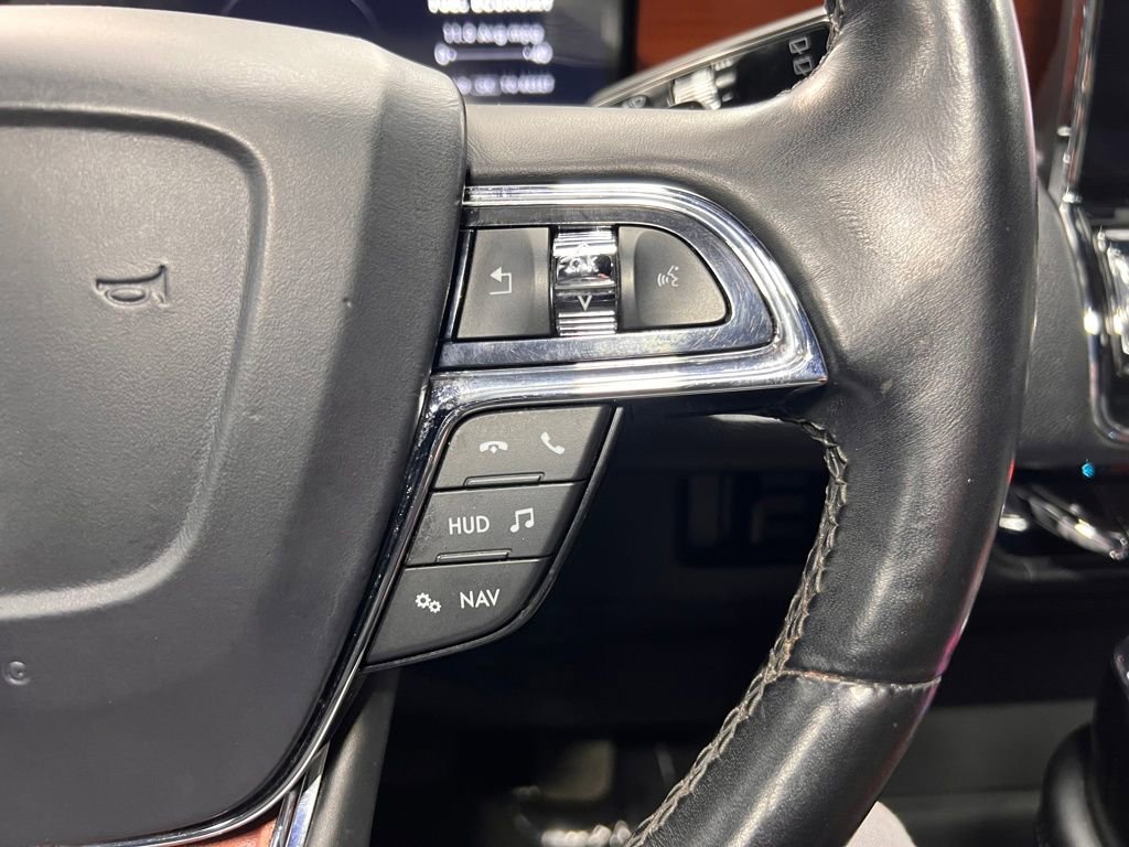 Used 2020 Lincoln Navigator L Reserve w/ Luxury Package image 12