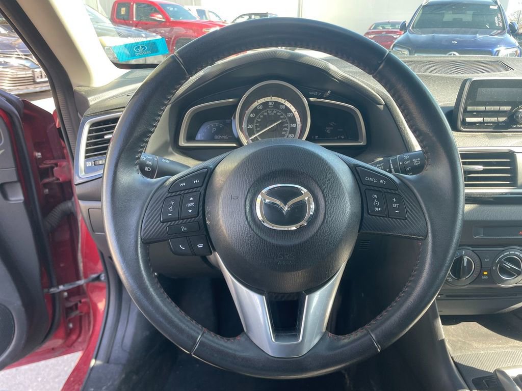 Used 2014 MAZDA MAZDA3 i Touring w/ Moonroof Package 1 FWD image 15