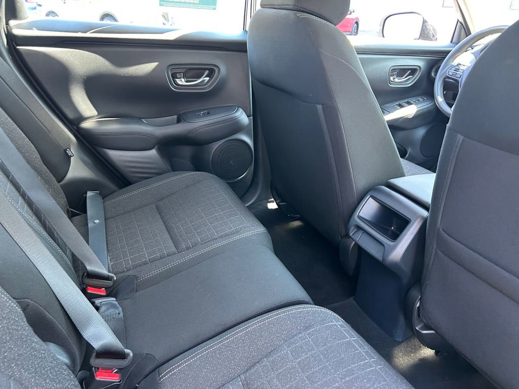 Used 2023 Honda HR-V LX image 22