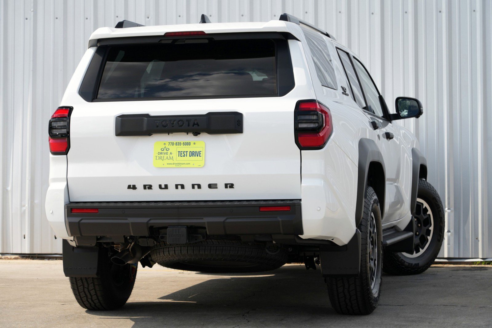Used 2025 Toyota 4Runner TRD Off-Road image 5